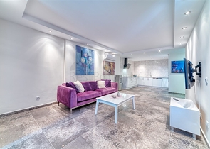 Просторные апартаменты 3+1 в районе Джикджилли