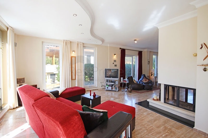 Вилла 4+1 в районе Оба