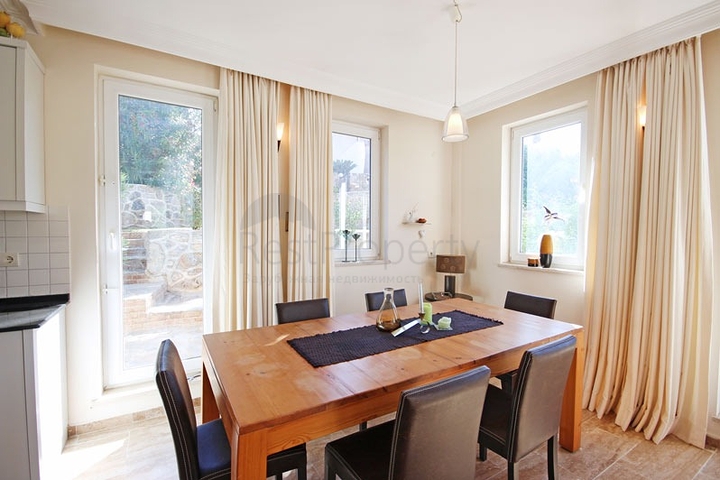 Вилла 4+1 в районе Оба