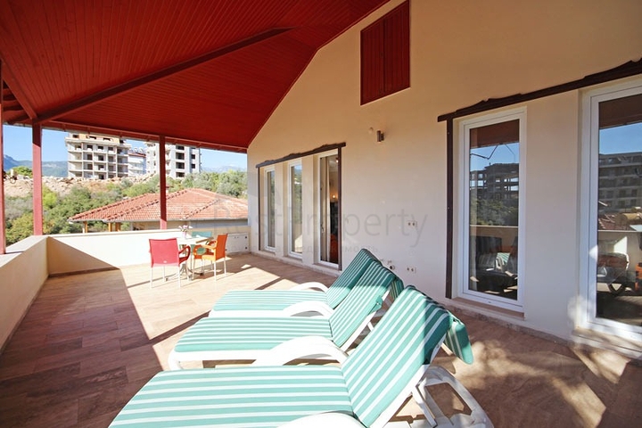 Вилла 4+1 в районе Оба