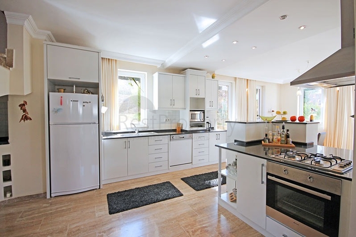 Вилла 4+1 в районе Оба