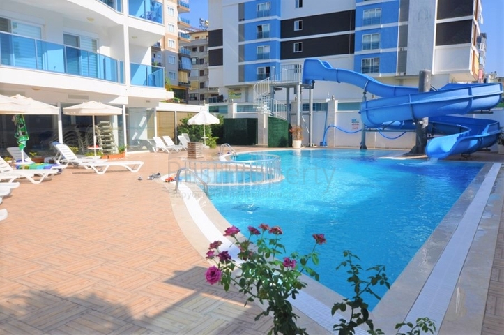 Апартаменты планировкой 1+1 в уютном комплексе в Махмутларе 