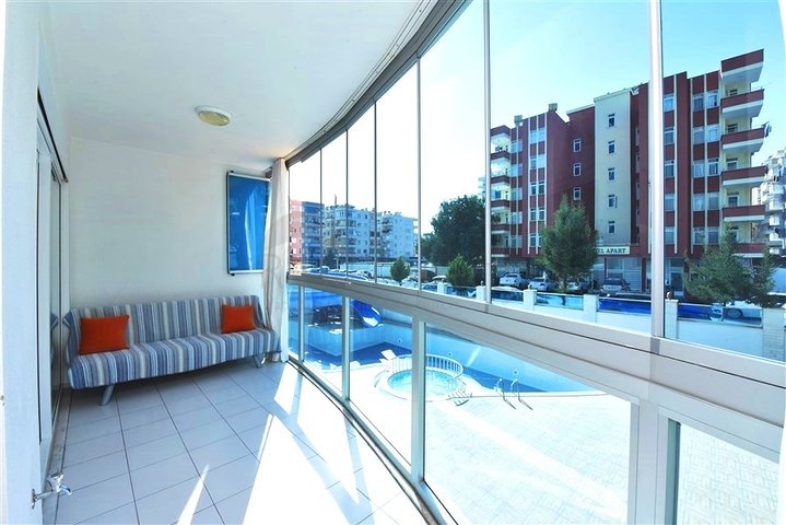 Апартаменты планировкой 1+1 в уютном комплексе в Махмутларе 