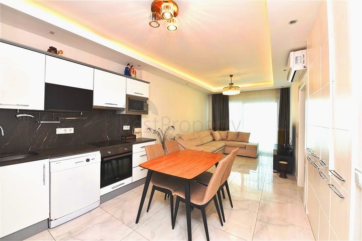 Апартаменты планировкой 1+1 в уютном комплексе в Махмутларе 