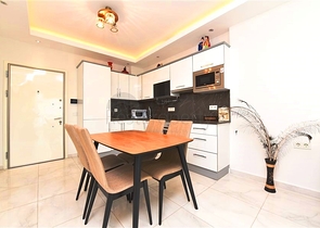 Апартаменты планировкой 1+1 в уютном комплексе в Махмутларе 