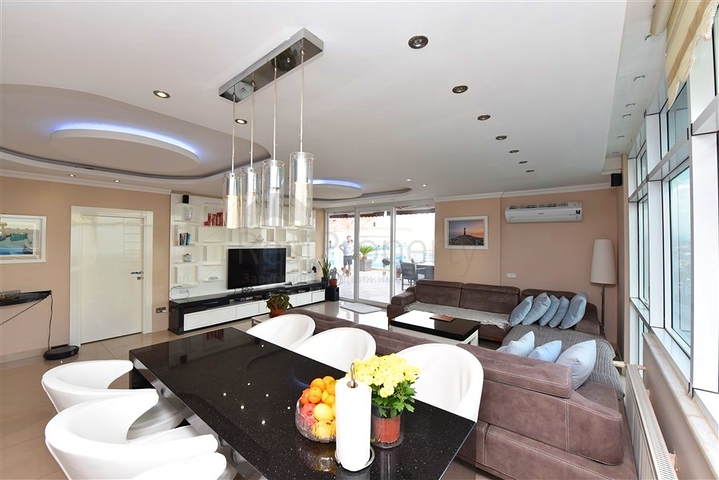 Пентхаус в районе Джикджилли с возможностью получить турецкое гражданство