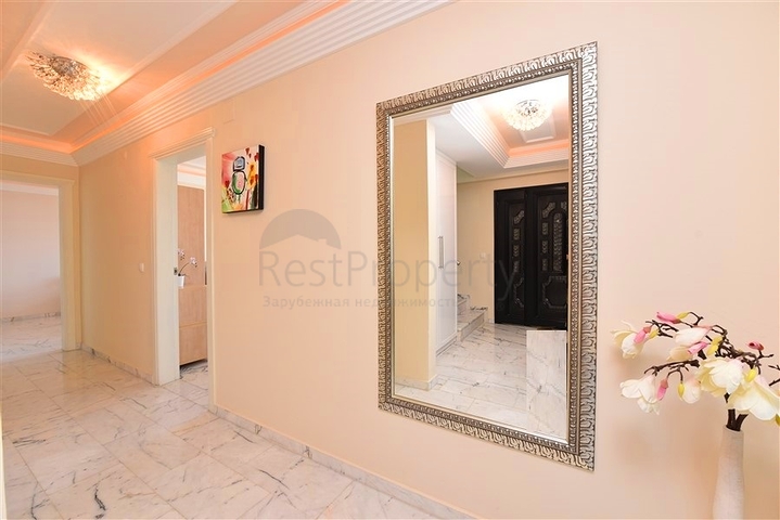 Пентхаус 4+1 в районе Тосмур