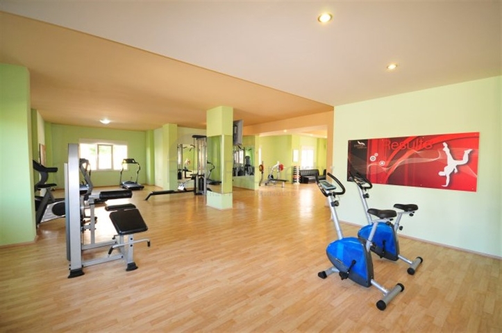 Просторная меблированная квартира 2+1 в районе Тосмур