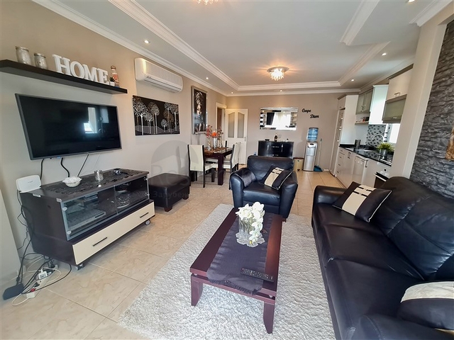 Просторная меблированная квартира 2+1 в районе Тосмур