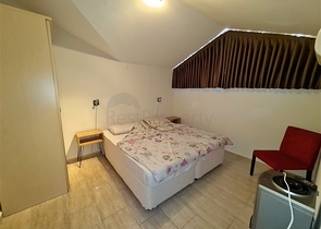 Просторный пентхаус 4+1 в шаговой доступности от моря в районе Оба