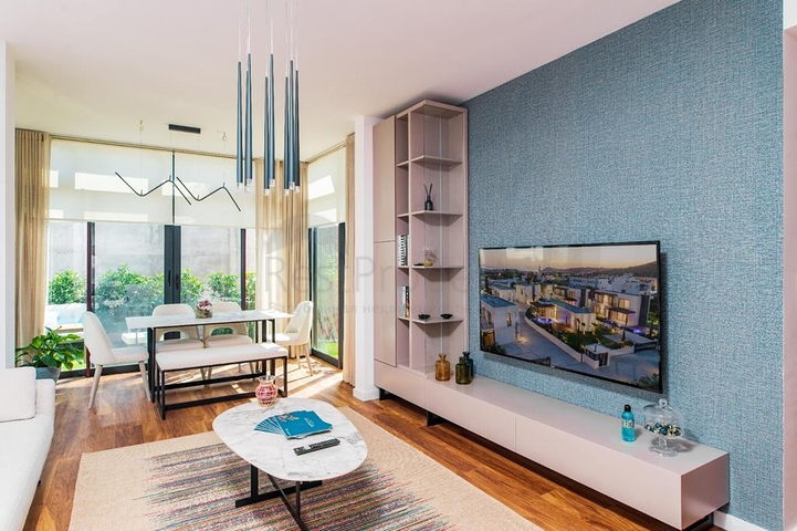 Комплекс из резиденций и вилл в живописном месте в районе Гюмюшлюк