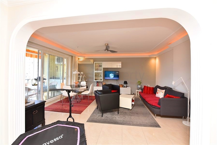 Квартира в 300 метрах до моря в популярном среди туристов районе Махмутлар