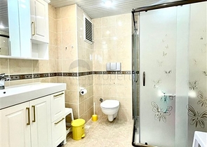 Видовая трехкомнатная квартира в районе Джикджилли