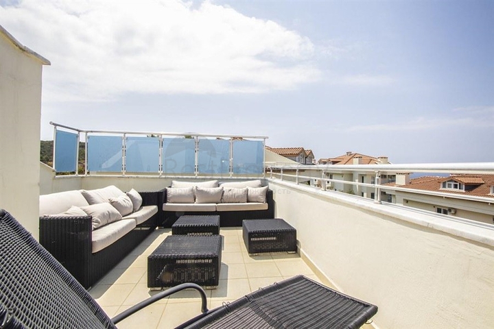 Шикарный пентхаус 3+1 в районе Конаклы