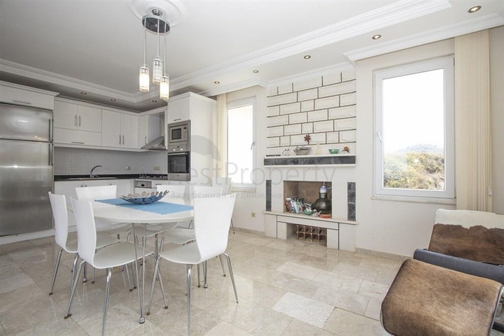 Шикарный пентхаус 3+1 в районе Конаклы