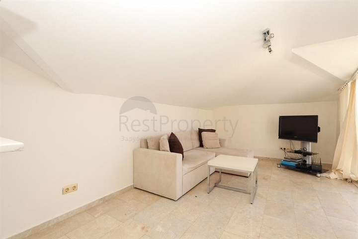 Шикарный пентхаус 3+1 в районе Конаклы