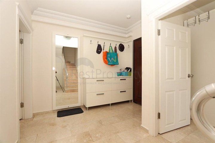 Шикарный пентхаус 3+1 в районе Конаклы