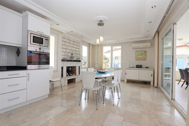 Шикарный пентхаус 3+1 в районе Конаклы