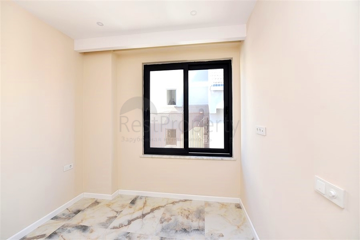 Пентхаус в новом комплексе с видом на море рядом с пляжем Клеопатра