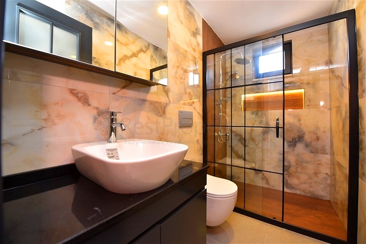 Пентхаус в новом комплексе с видом на море рядом с пляжем Клеопатра