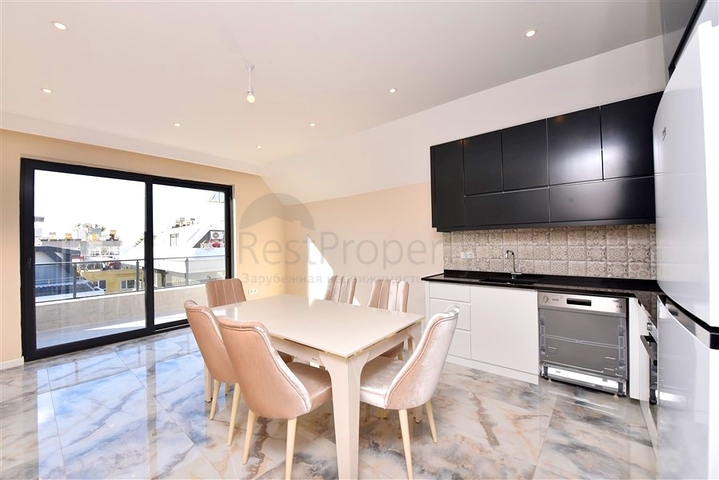 Пентхаус в новом комплексе с видом на море рядом с пляжем Клеопатра