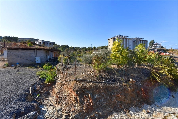 Инвестиционный участок земли в районе Газипаша под строительство