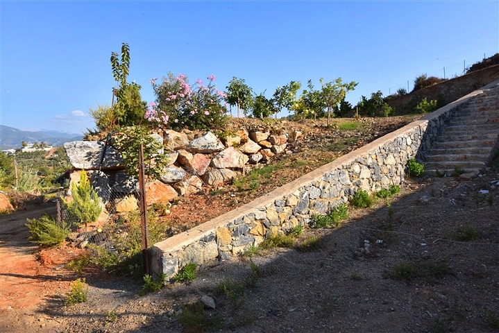 Инвестиционный участок земли в районе Газипаша под строительство