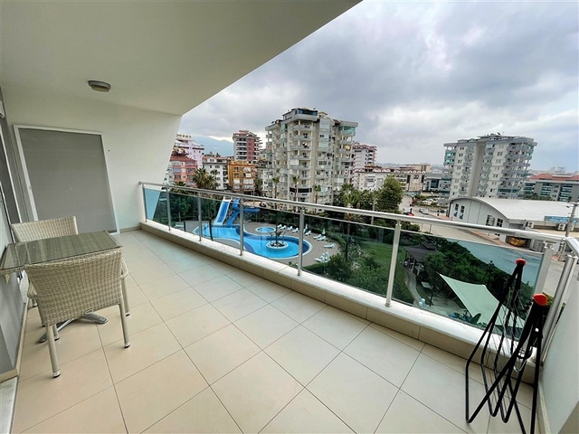 Двухкомнатная меблированная квартира в районе Джикджилли