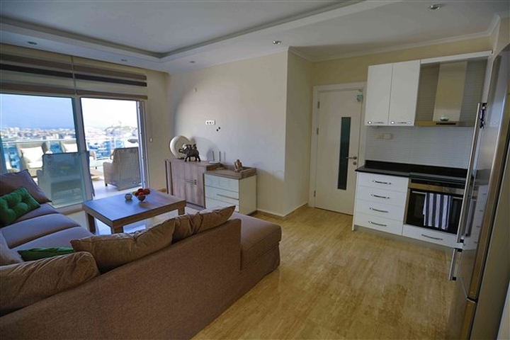 Пентхаус 3+2 с панорамными видами в центральном районе Джикджилли 