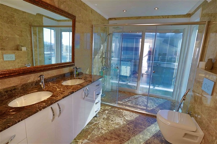 Пентхаус 3+2 с панорамными видами в центральном районе Джикджилли 