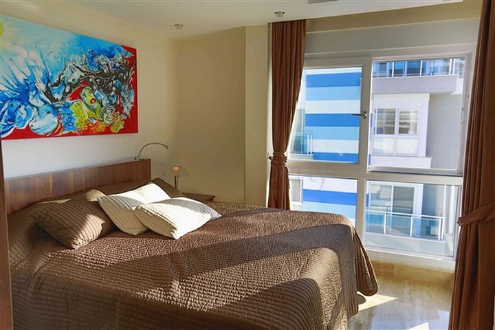 Пентхаус 3+2 с панорамными видами в центральном районе Джикджилли 