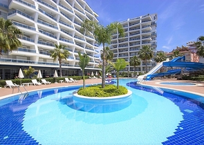 Пентхаус 3+2 с панорамными видами в центральном районе Джикджилли 