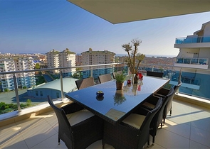 Пентхаус 3+2 с панорамными видами в центральном районе Джикджилли 