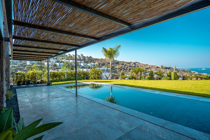 Стильные виллы в современном дизайне с видом на море в районе Ялыкавак