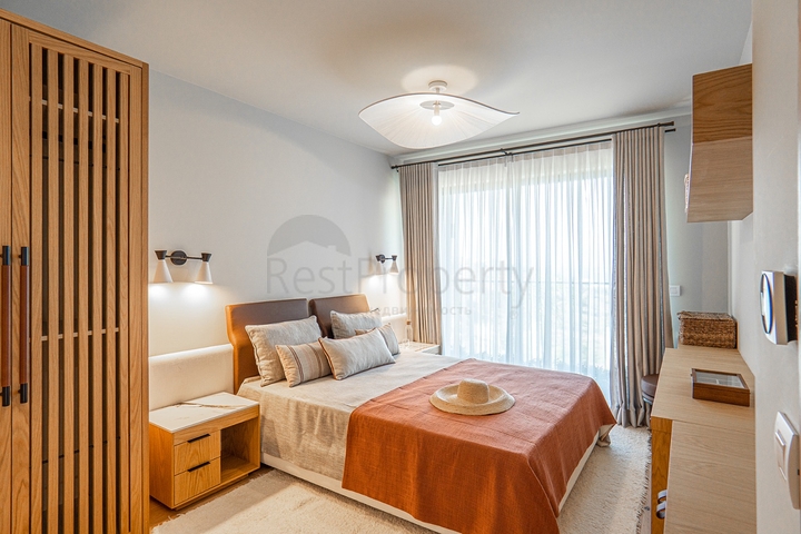 Стильные виллы в современном дизайне с видом на море в районе Ялыкавак