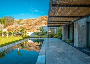 Стильные виллы в современном дизайне с видом на море в районе Ялыкавак