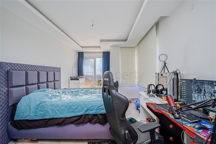 Вилла 3+1  с панорамным видом в районе Каргыджак