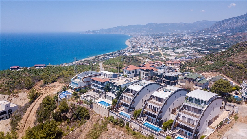 Вилла 3+1  с панорамным видом в районе Каргыджак