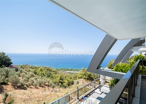 Вилла 3+1  с панорамным видом в районе Каргыджак