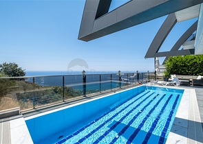 Вилла 3+1  с панорамным видом в районе Каргыджак