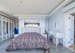 Вилла 3+1  с панорамным видом в районе Каргыджак