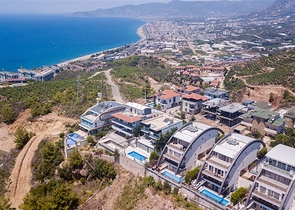 Вилла 3+1  с панорамным видом в районе Каргыджак