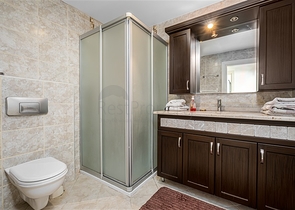 Апартаменты 2+1 в районе Тосмур в 200 м от моря 