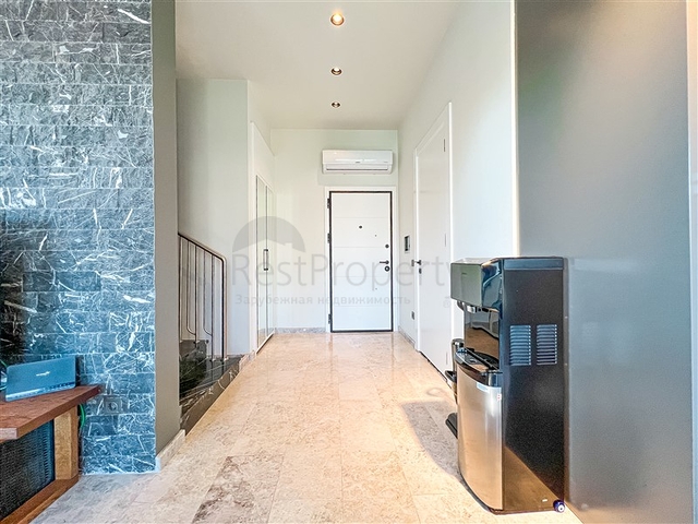 Пентхаус 2+1 в центре Алании у пляжа Клеопатры