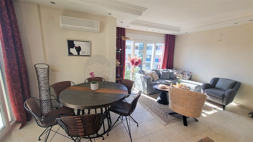 Пентхаус в районе Оба в 400 метрах от Средиземного моря