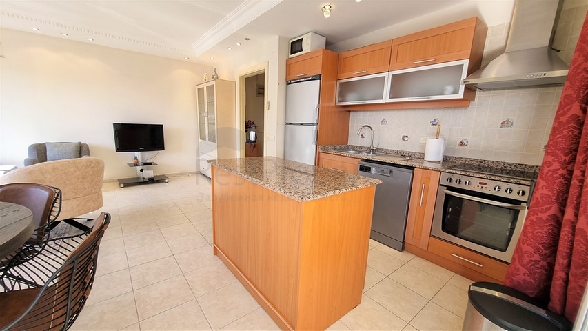 Пентхаус в районе Оба в 400 метрах от Средиземного моря