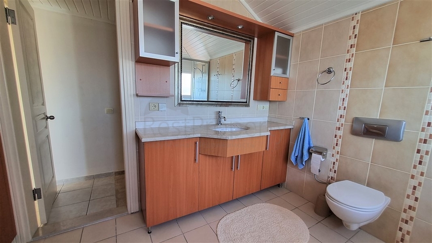 Пентхаус в районе Оба в 400 метрах от Средиземного моря