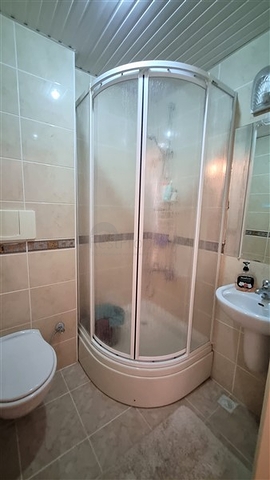 Просторный пентхаус с видом на горы