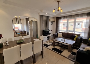 Просторный пентхаус с видом на горы