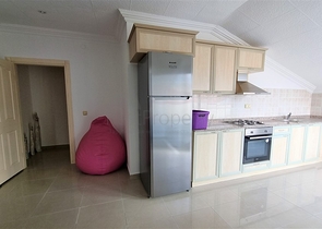 Просторный пентхаус с видом на горы